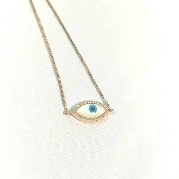 Express Evil Eye Bracelet - Picture 6 of 8